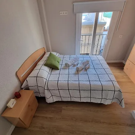 Apartment Centro- Piso Reformado, Exterior, Wifi, A 1 Minuto De Puerta Purchena